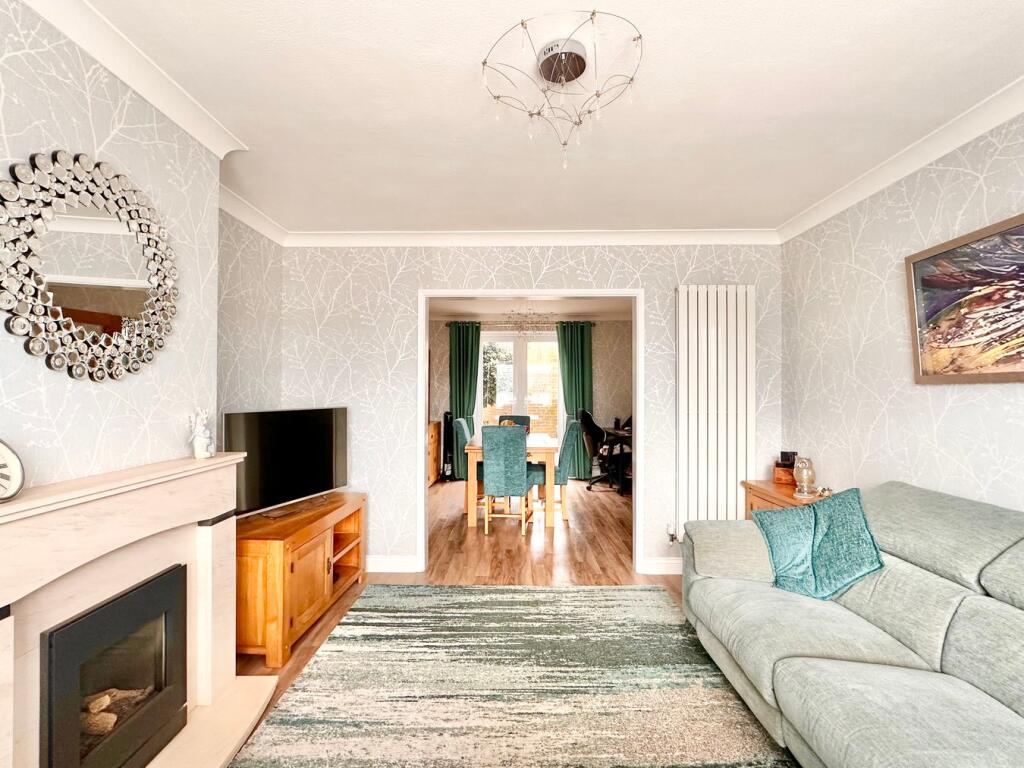 Danecourt Close, Bexhill-on-Sea, TN39 photo 4