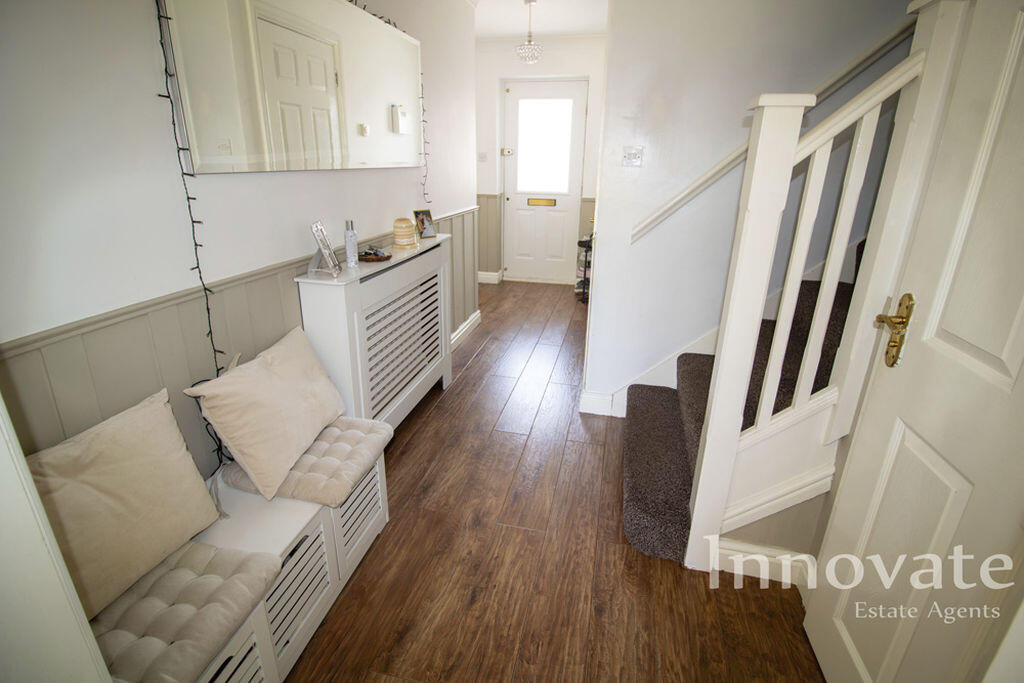 Wyvern Close, Oldbury photo 2
