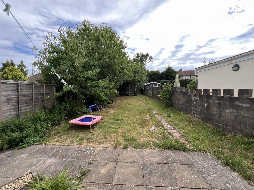 Property photo 11