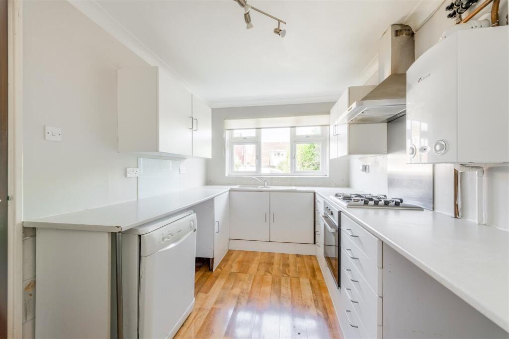 House in Henfield - View 4