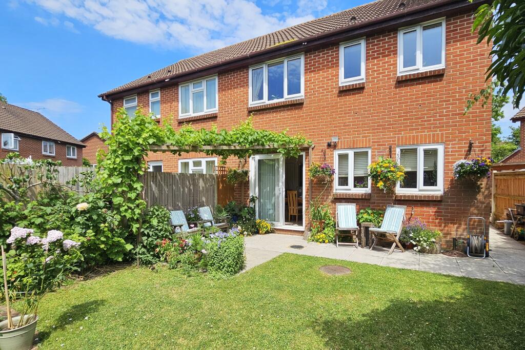 House in Winchester, Denmead - More