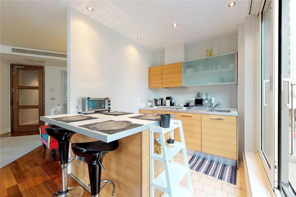 Balmoral Apartments, Paddington, W2 photo 3