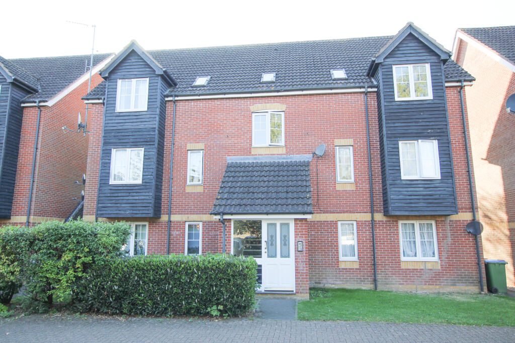 Main image of property: Harbury Court, Newbury, West Berkshire