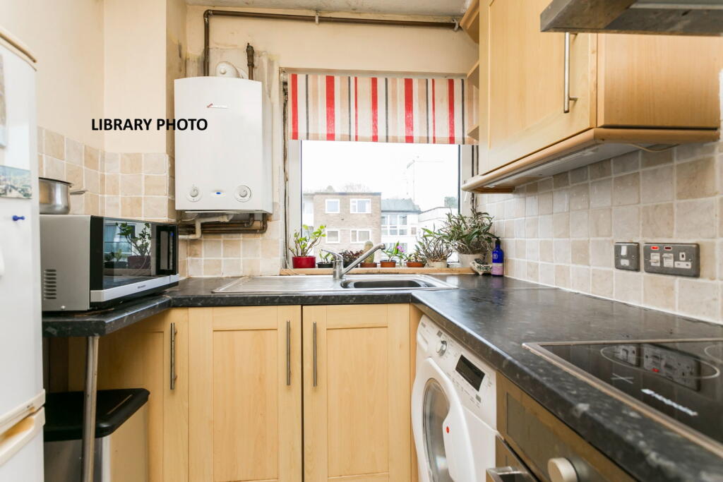 Apartment in Tonbridge - View 5