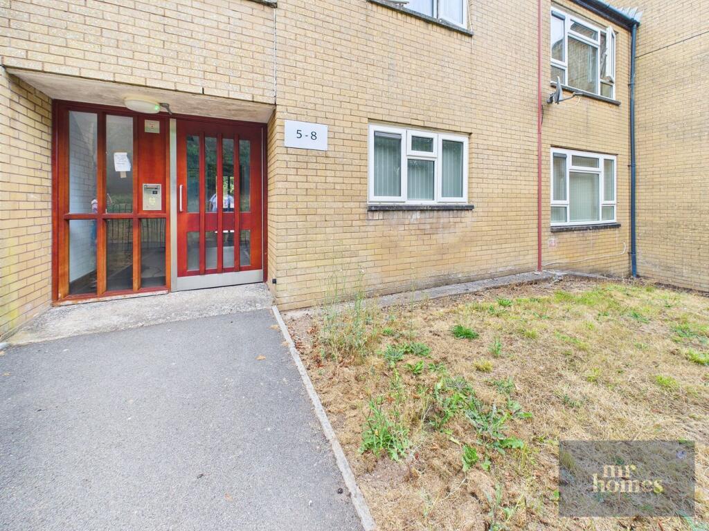 Furness Close, Cardiff, CF5