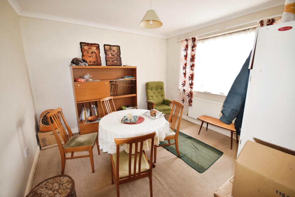 Beresford Avenue, Skegness, PE25 photo 3