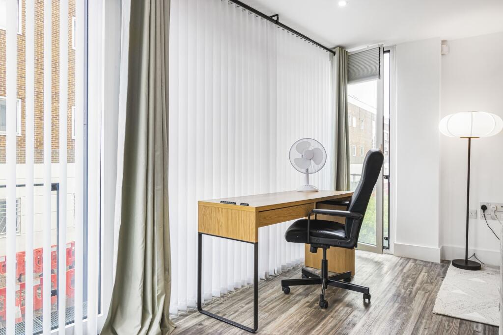 Studio flat for rent
