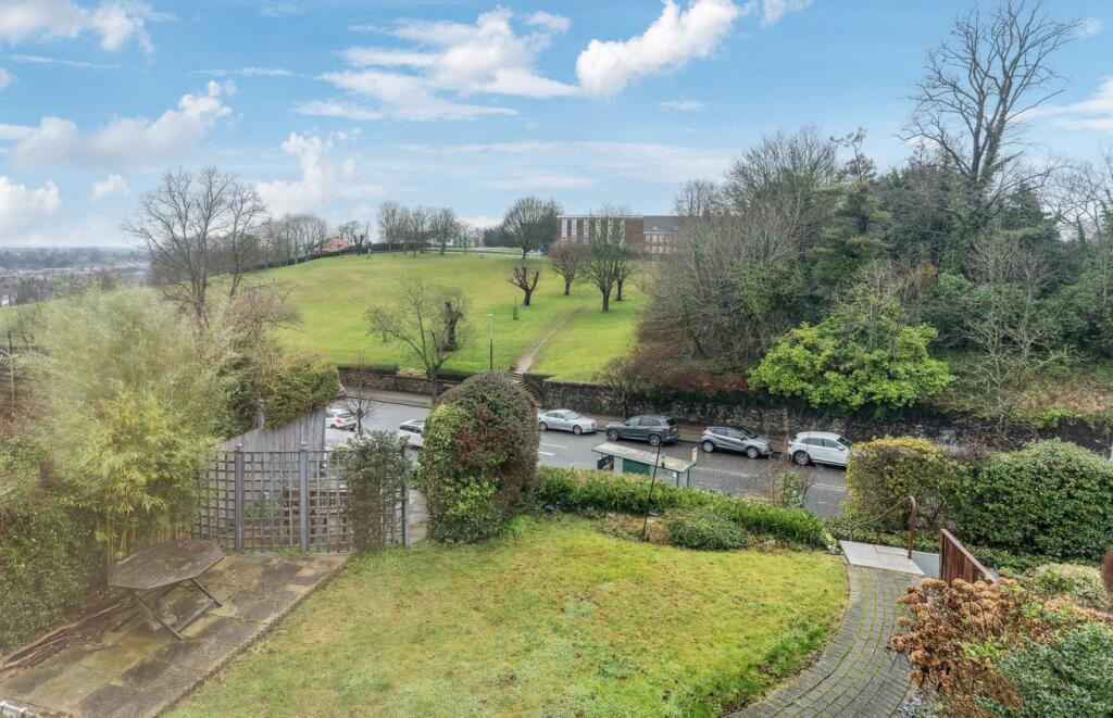 Main image of property: Hollow Lane, Hitchin, SG4