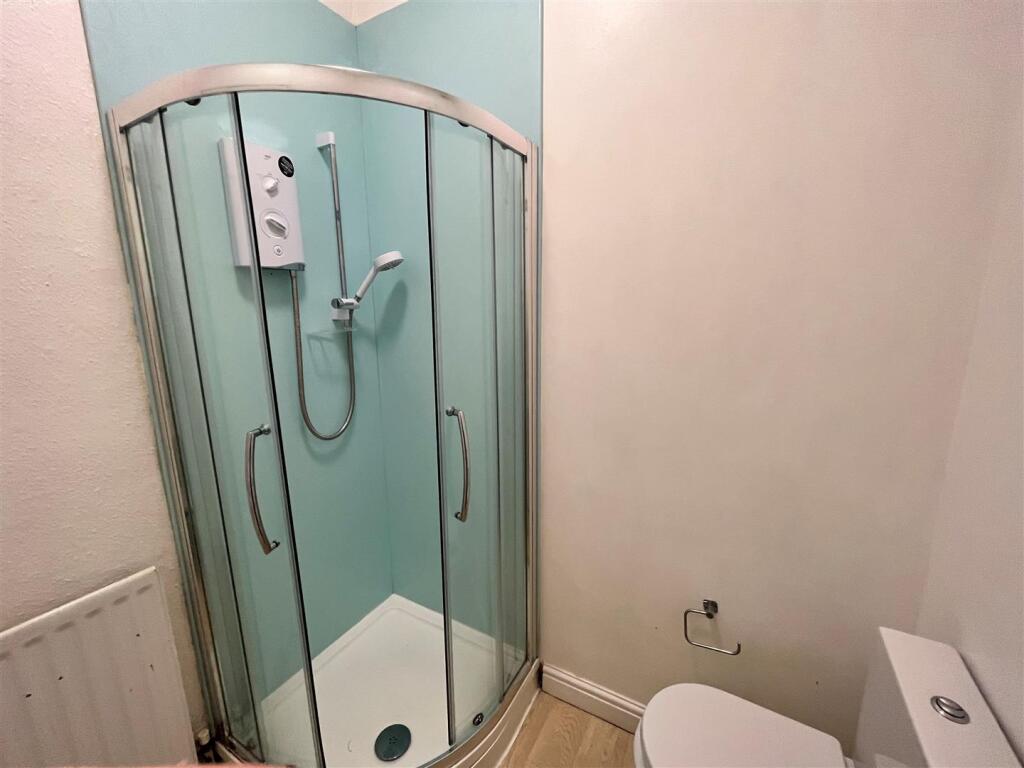 House in Newcastle upon Tyne, Heaton - More