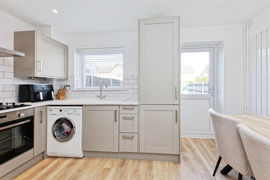 House in Dover, Aylesham - More