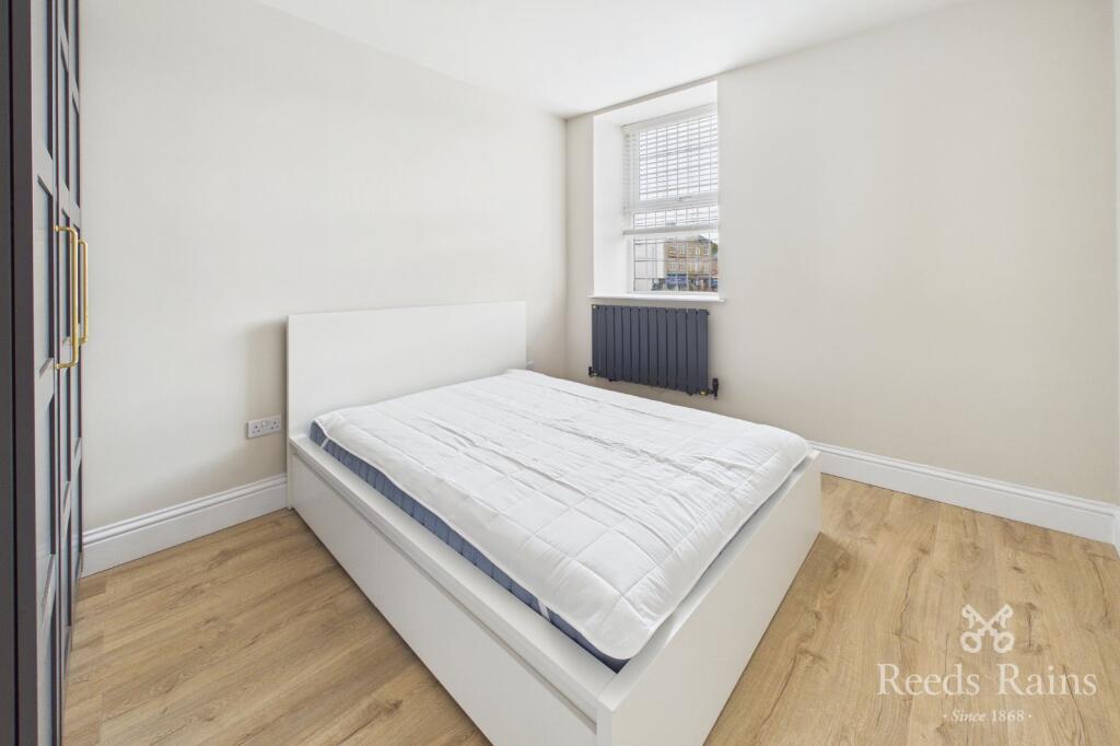 Apartment in Sheffield, Owlerton, Hillsborough - More