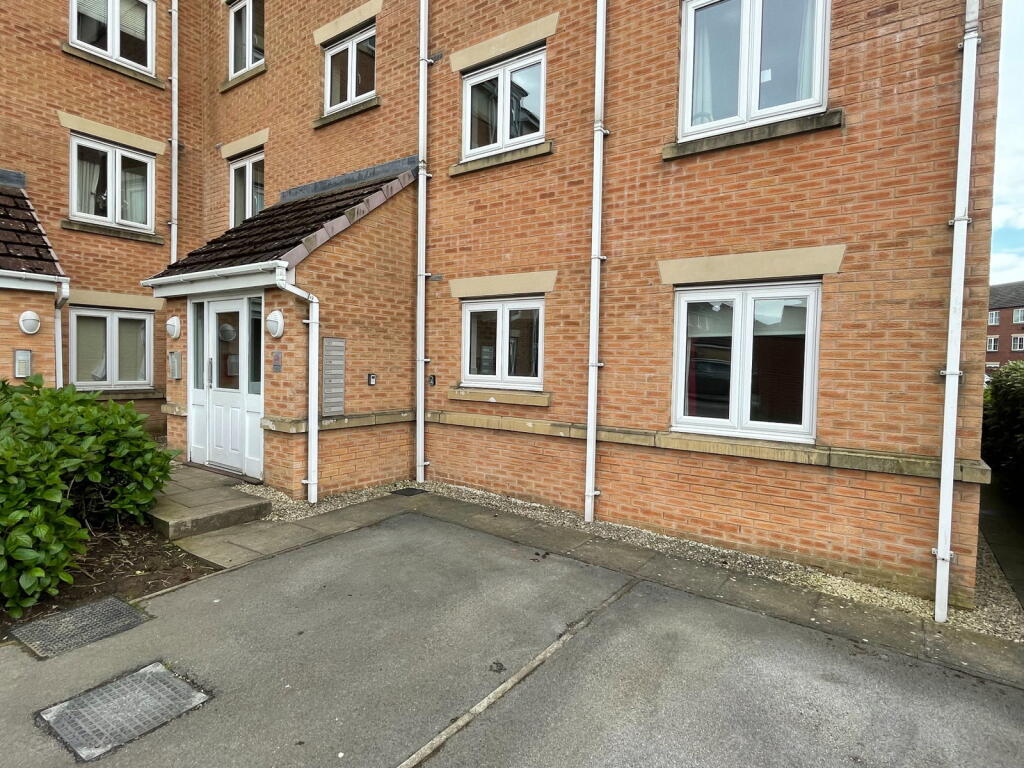 Apartment in Sheffield, Castle Green, Penistone - View 2
