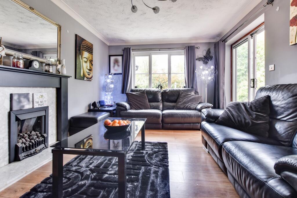 Tern Close, Mayland photo 3