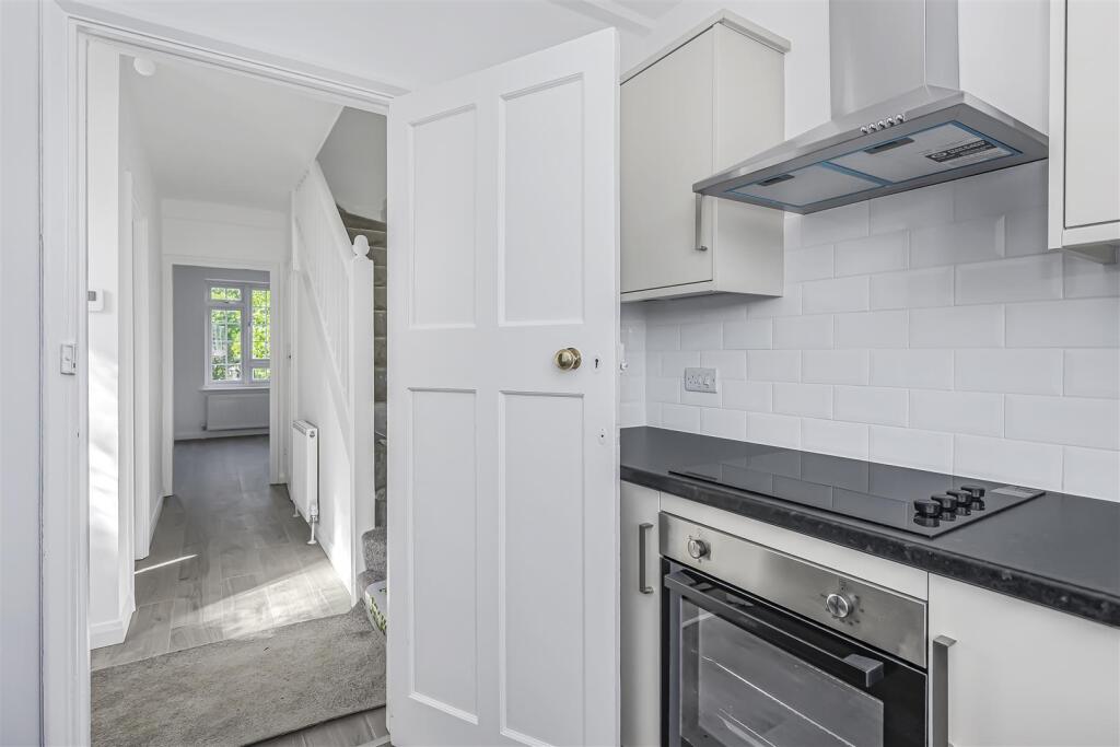 Apartment in London - View 4