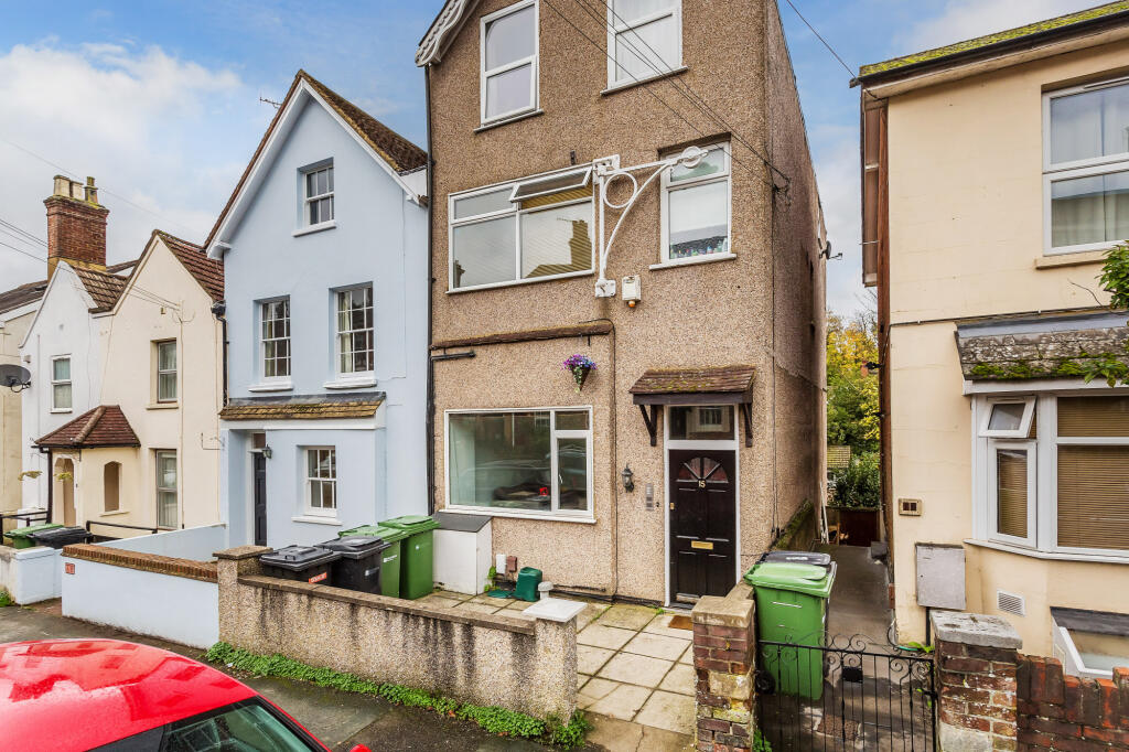 Main image of property: 1 Bedroom with garden, outbuilding and utility space