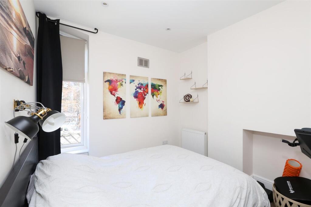 Apartment in London - View 4