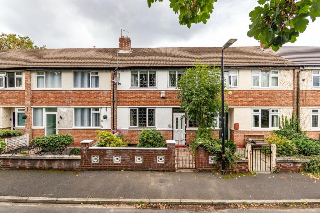 Main image of property: Willow Avenue, Urmston, Manchester, M41