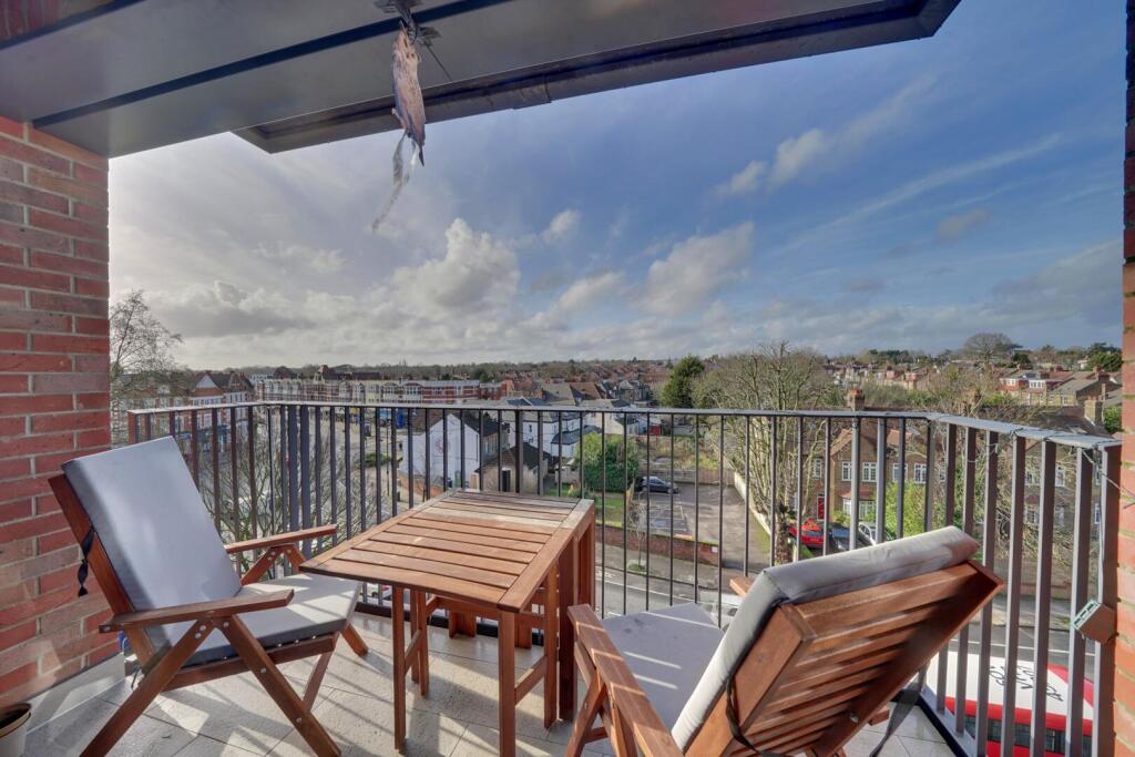 Main image of property: Green Lanes, London