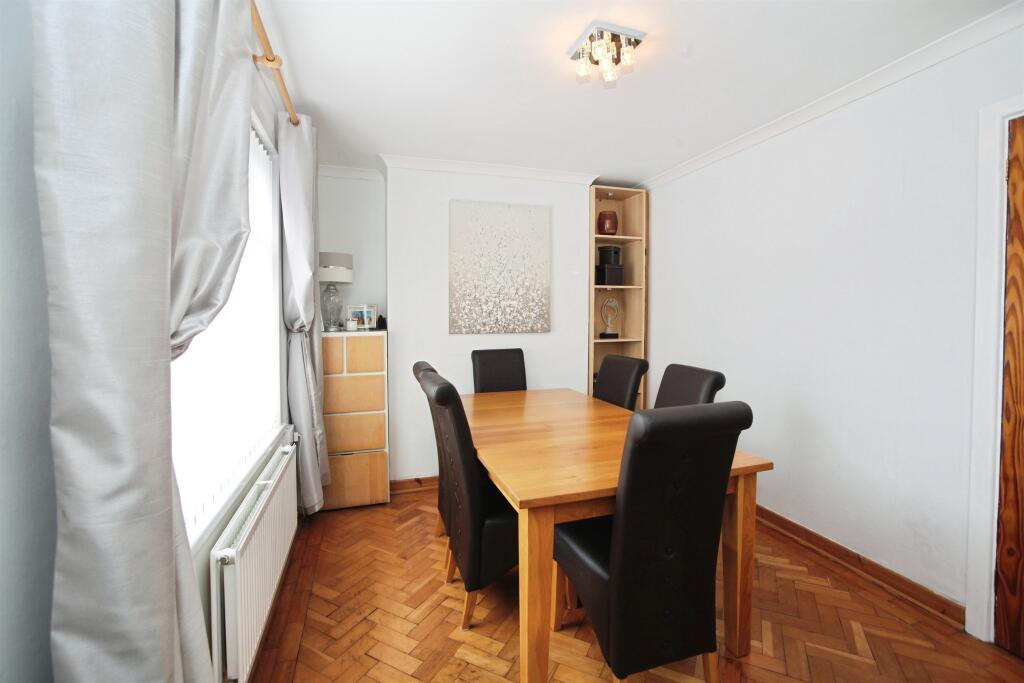Ceiriog Crescent, Pontypridd - View 4