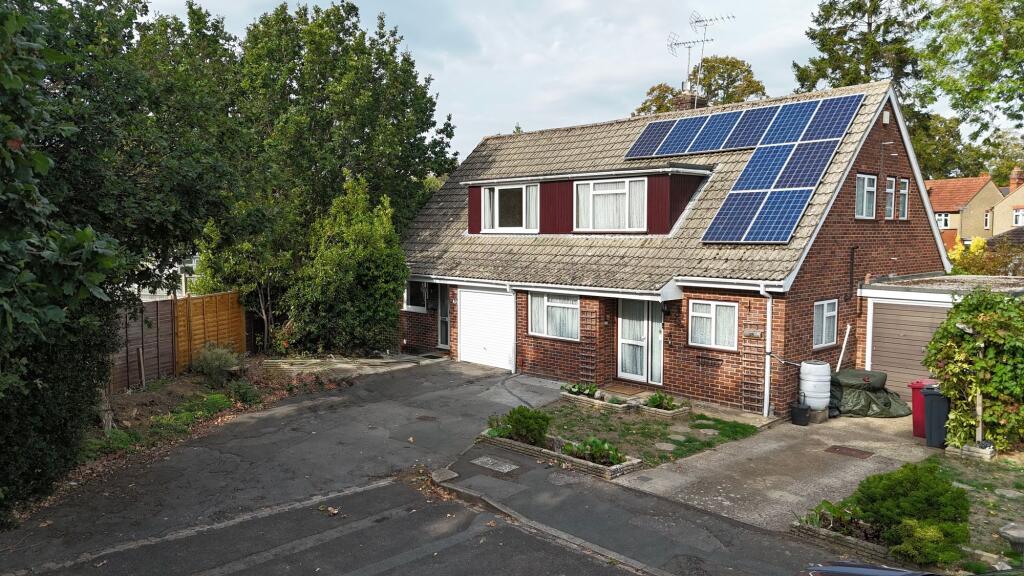 4-bed semi-detached on Bran Close, Tilehurst, RG30, £425,000