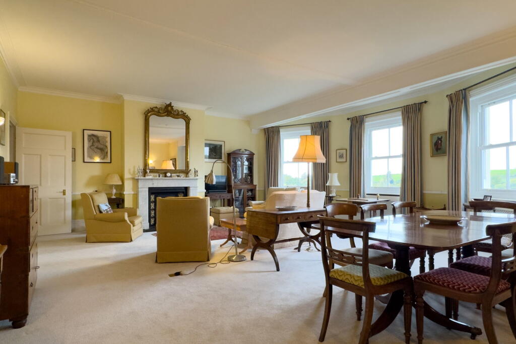 Apartment in Southampton - More