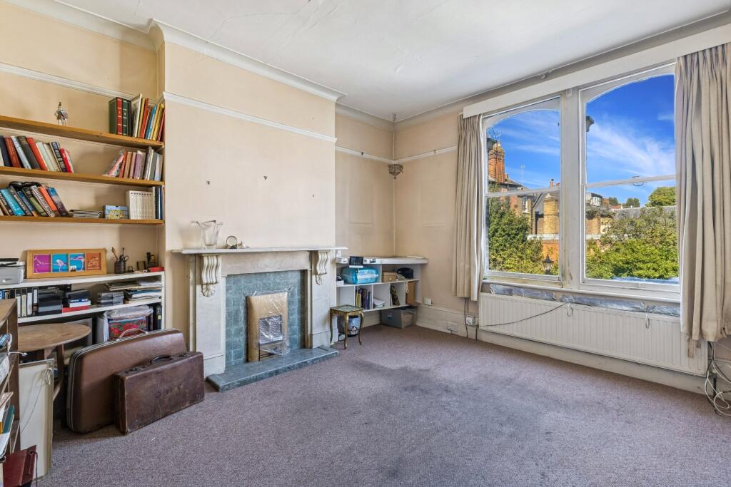 House in London - View 5