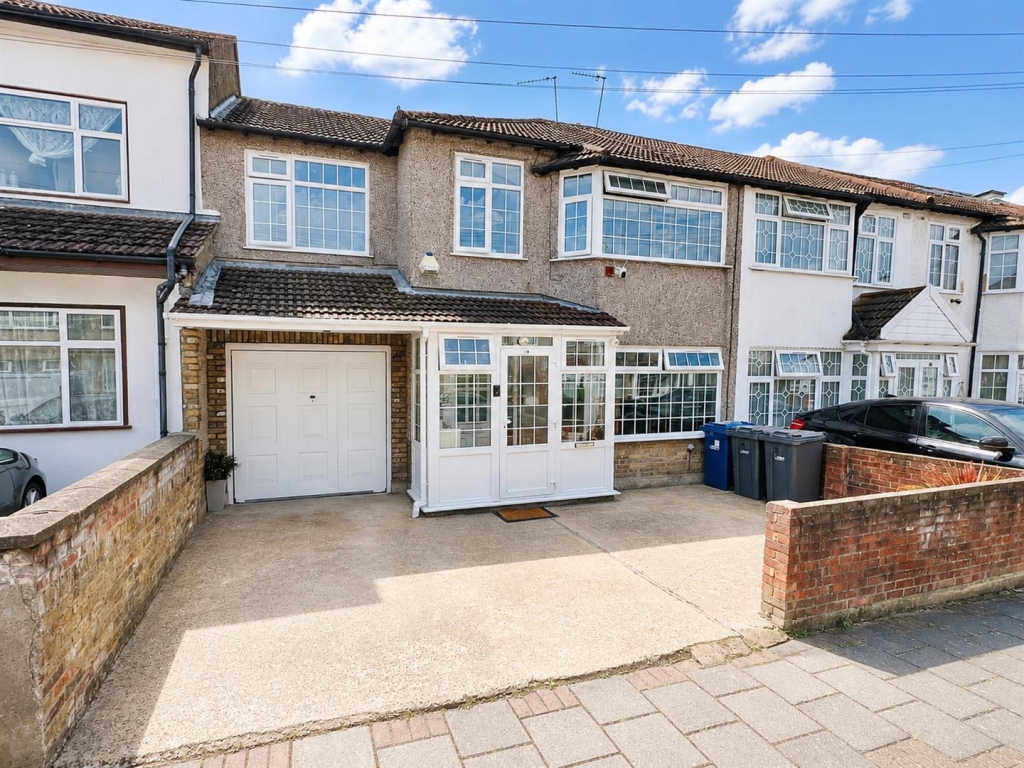 Main image of property: Waxlow Crescent, Southall, UB1
