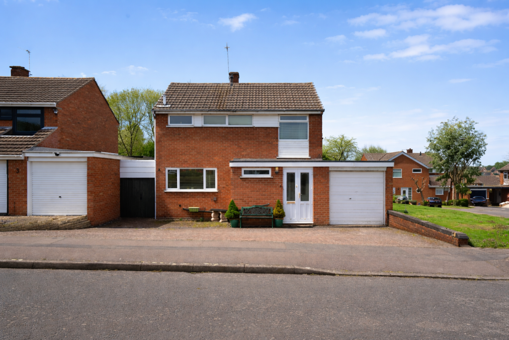 Main image of property: Lynwood Close, Desford, Leicester, Leicestershire