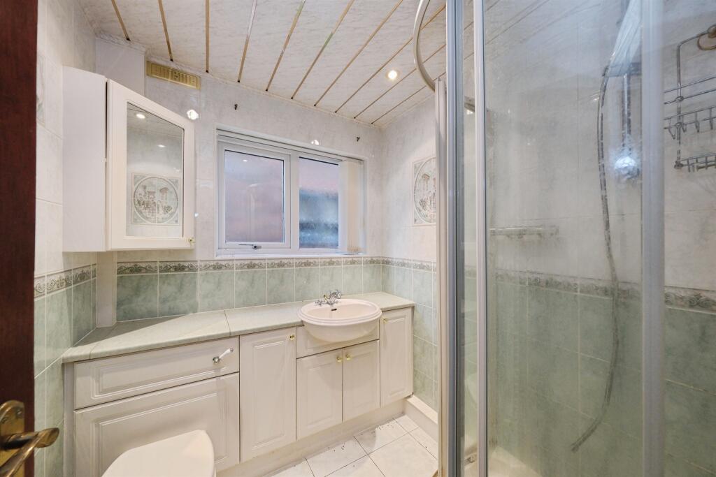 Apartment in Rotherham, Maltby - View 4