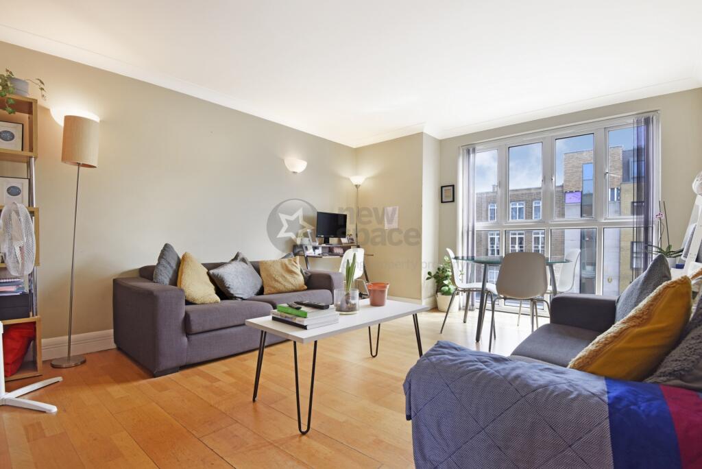 Main image of property: Clapham High St, Clapham, SW4