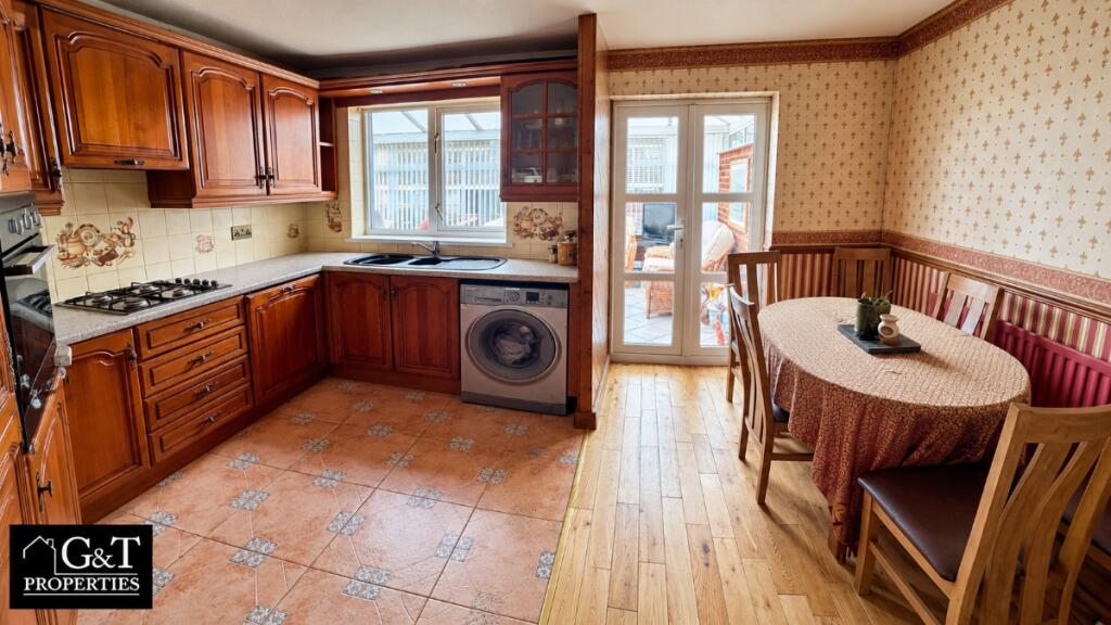 House in Sandwell, White Cross - View 3