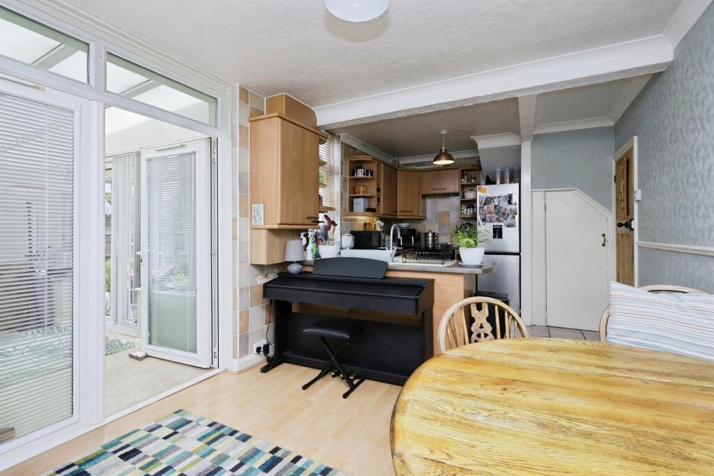 Cavalry Crescent, Eastbourne - View 5