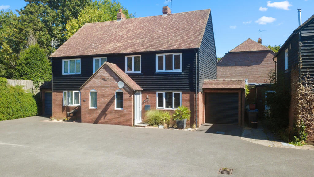 Main image of property: Riverside Close, Bridge, CT4