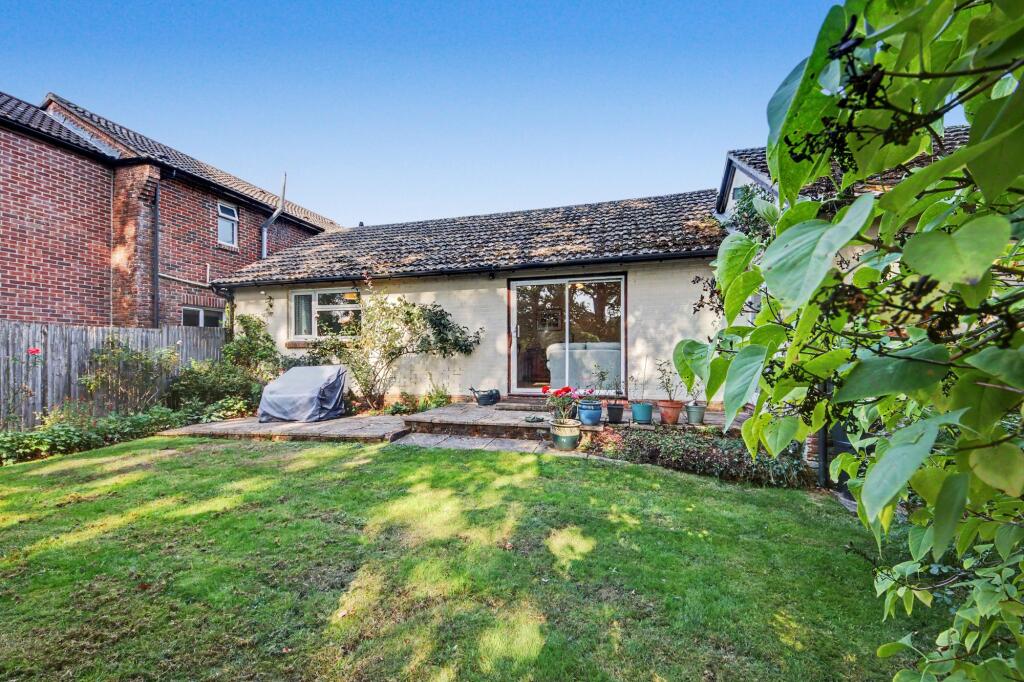 House in Southampton - View 3