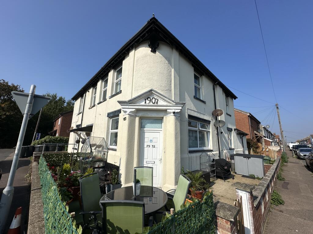 Main image of property: Gordon Road, GREAT YARMOUTH