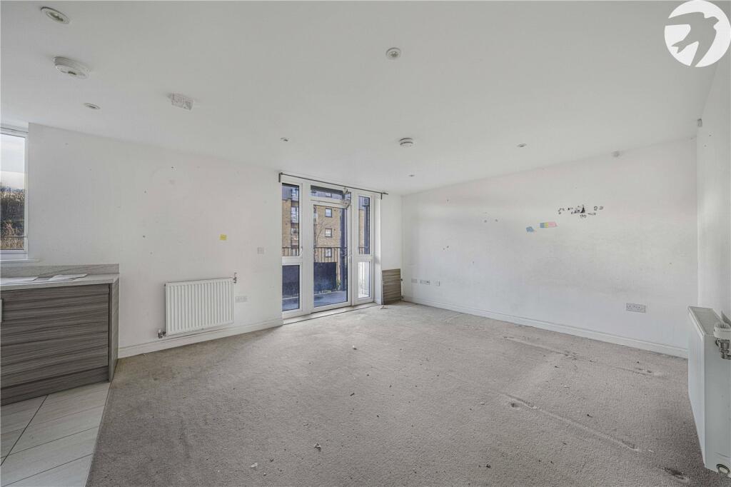 Apartment in Dartford, Ebbsfleet Valley - View 3
