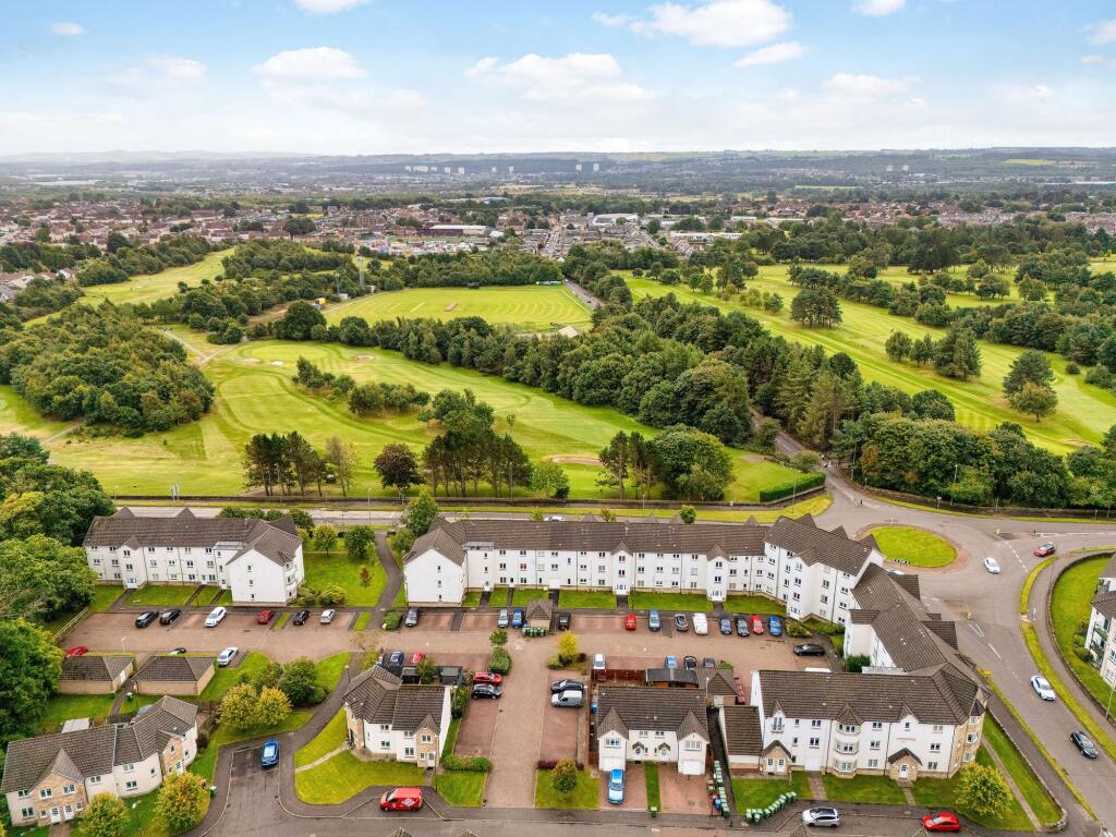 Apartment in Falkirk - View 2