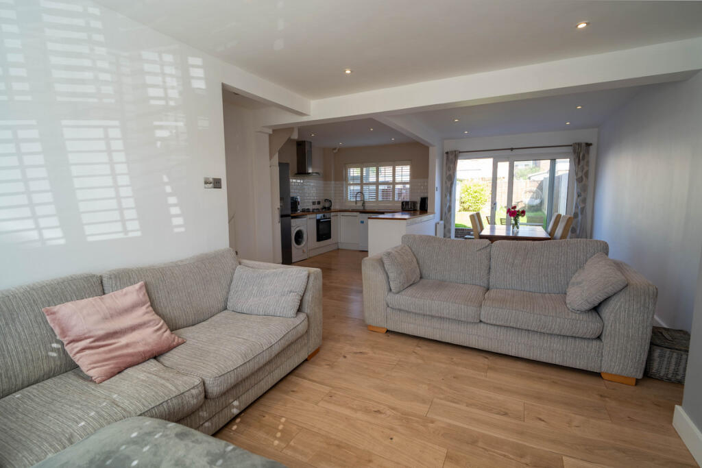 Westway, Copthorne, RH10 - View 6