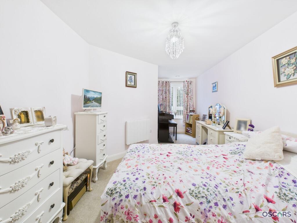 Apartment in Hull - More