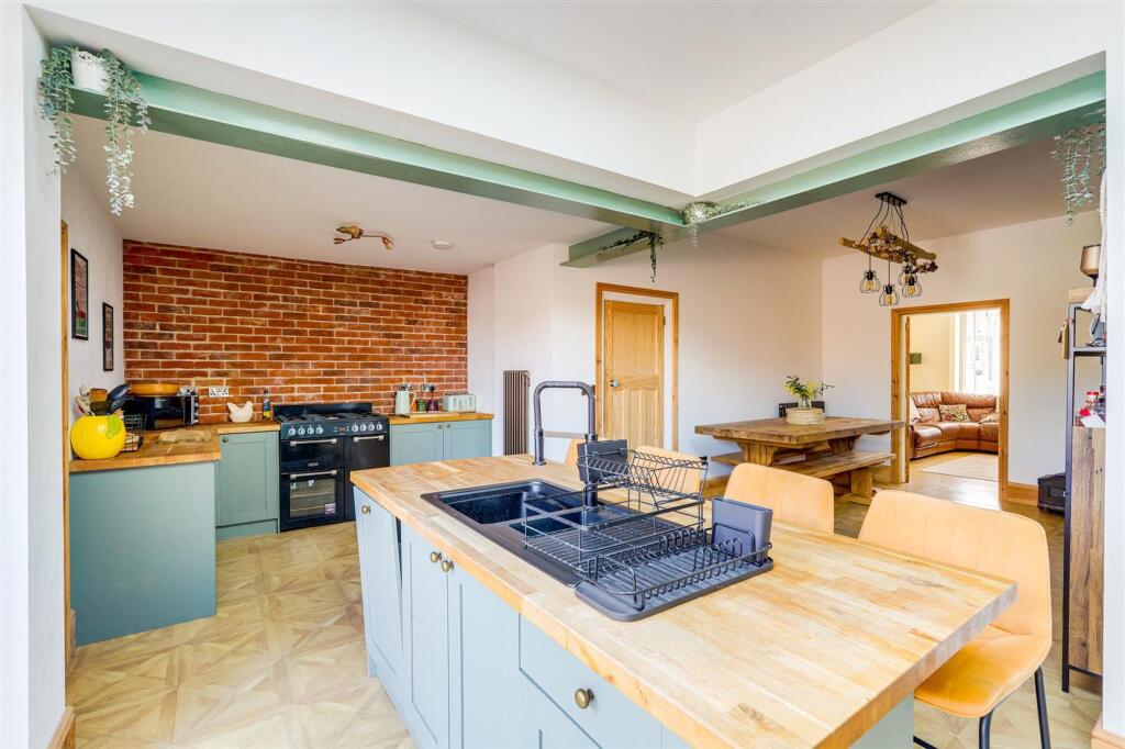 Longmoor Lane, Sandiacre, NG10 photo 4