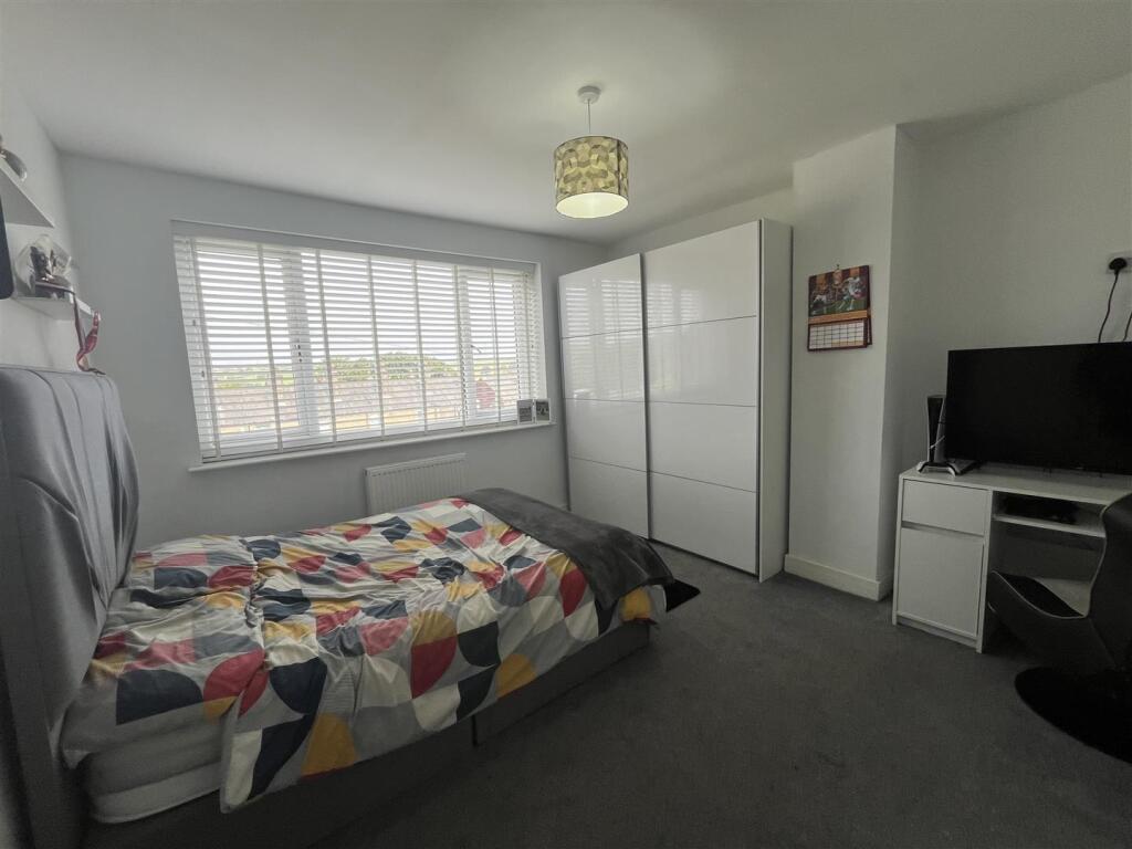 Additional image 13 of Bradford Road, Oakenshaw, Bradford