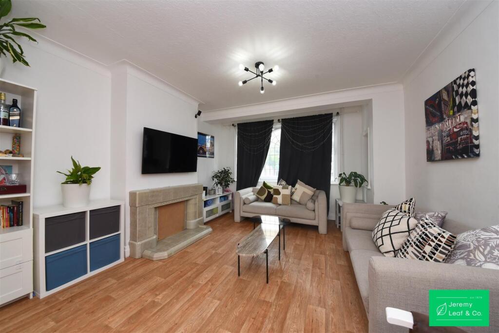 House in London - View 4