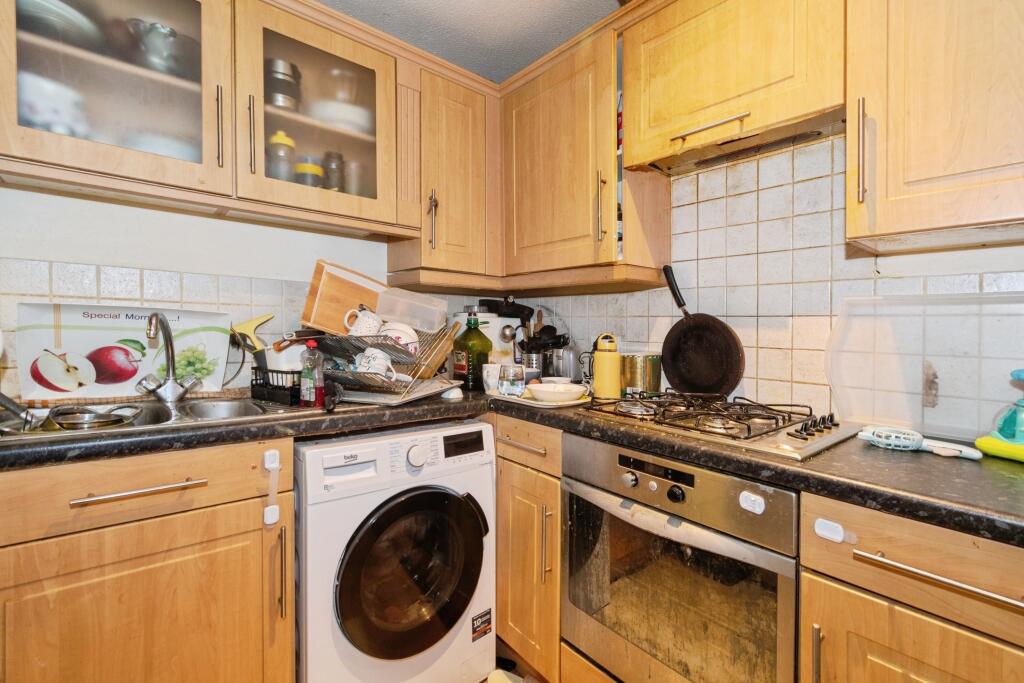 Additional image 8 of Minster Drive, Bradford, BD4