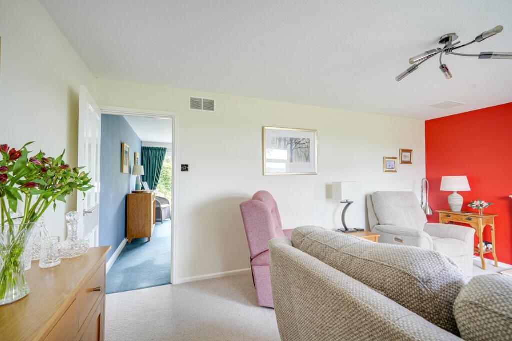 House in Linslade, Leighton-Linslade - More