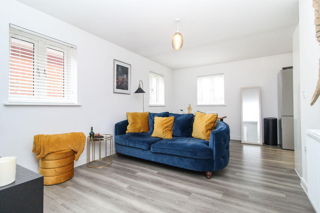 Beauvais Avenue, Shortstown, MK42 photo 2