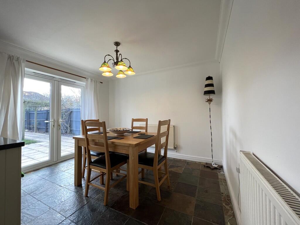 House in Fenland, Chatteris - More