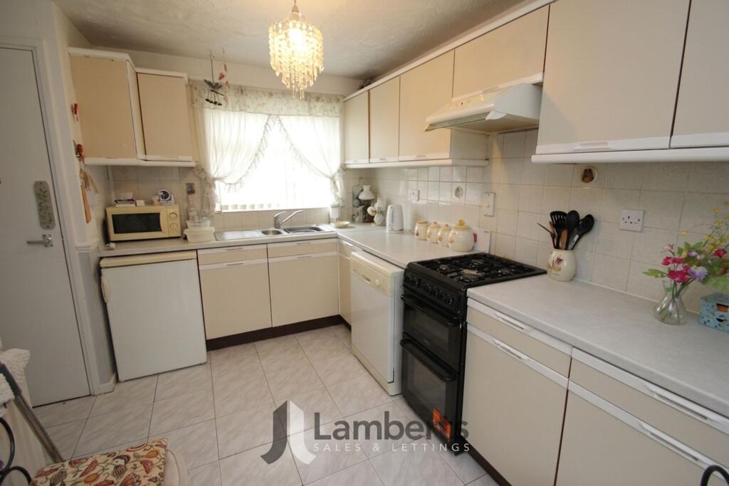 House in Redditch, Worcestershire - View 4