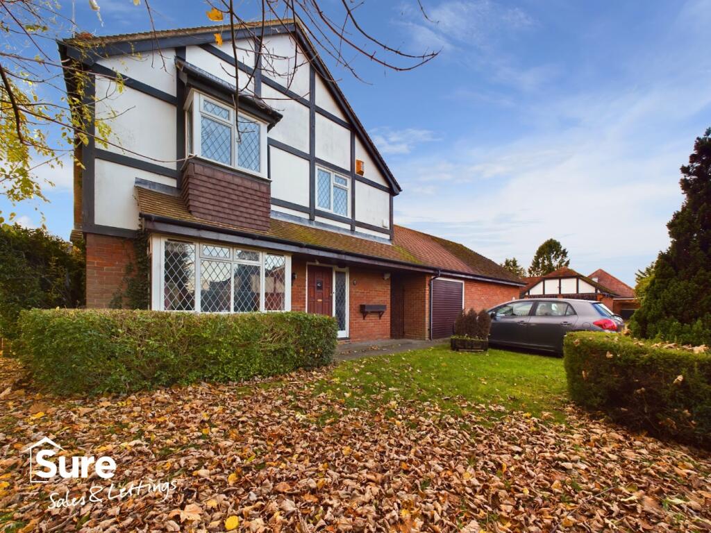 Main image of property: Trinity Walk, Hemel Hempstead, Hertfordshire, HP2 4NN