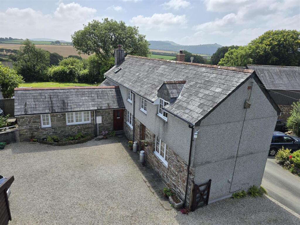 Main image of property: Trenhorne, Launceston