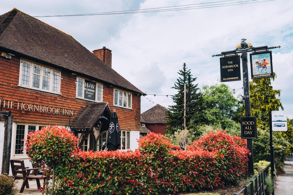 Main image of property: Hornbrook Inn, Brighton Road, Horsham, West Sussex